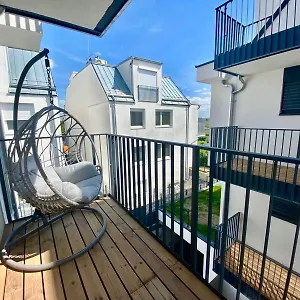  Apartament Modern With Balcony & Free Parking - Nearby Metro